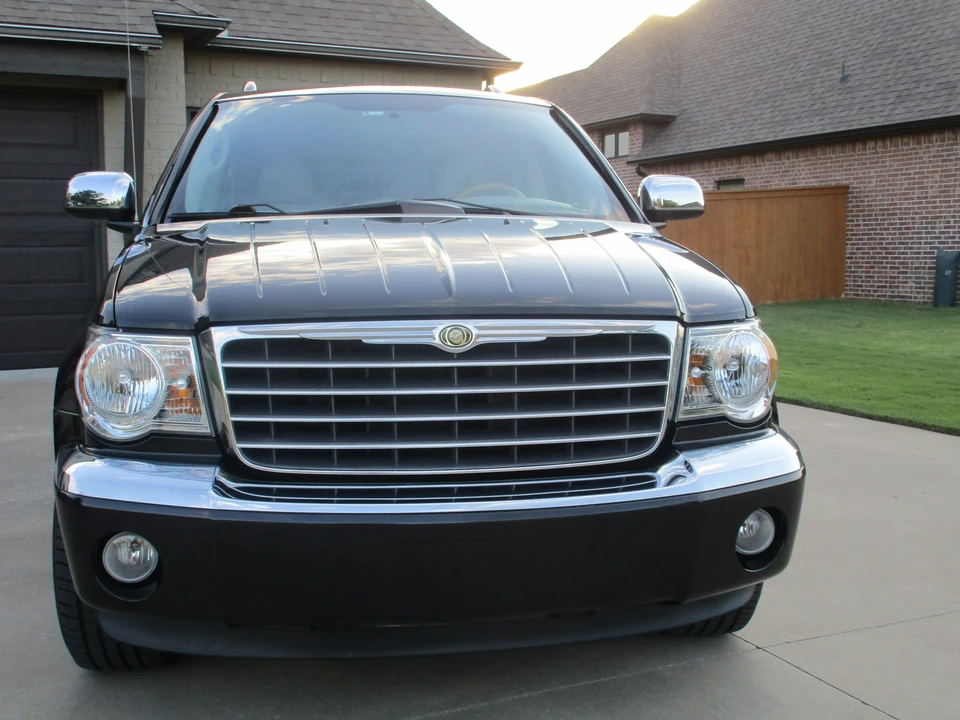 2007 Chrysler Aspen - Image 5 of 31