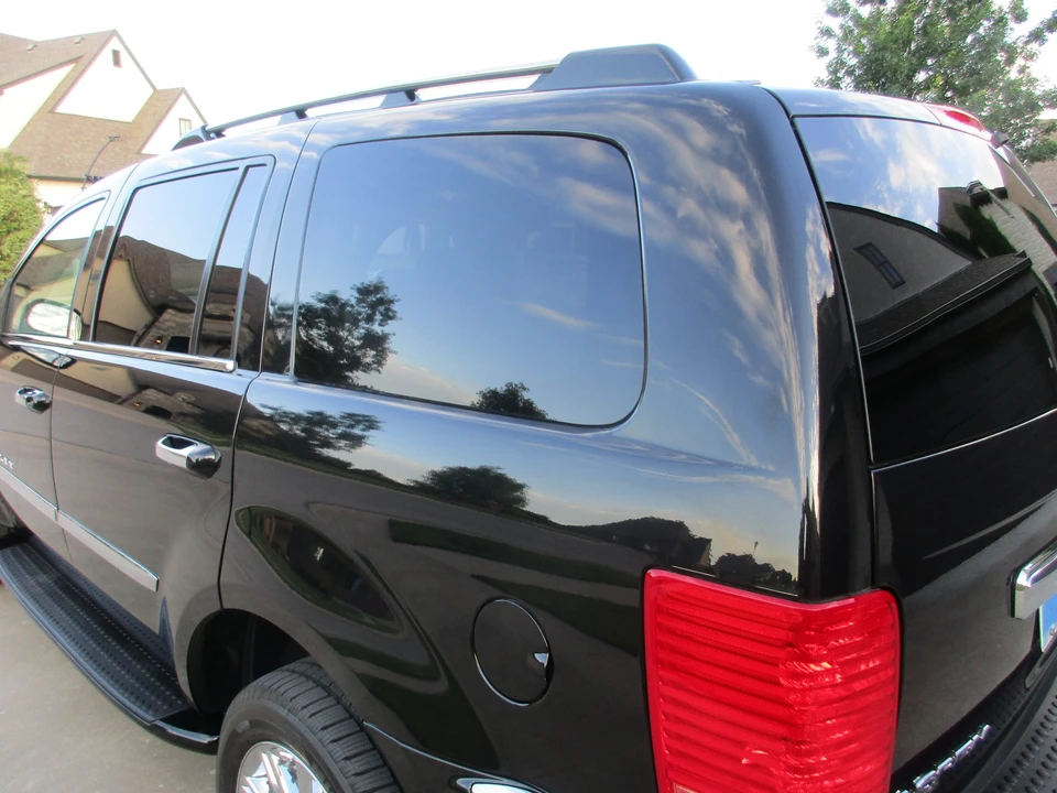 2007 Chrysler Aspen - Image 24 of 31