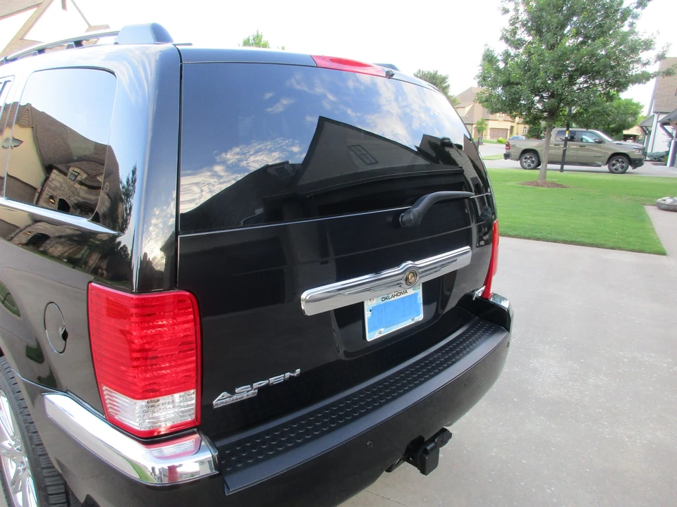 2007 Chrysler Aspen - Image 22 of 31