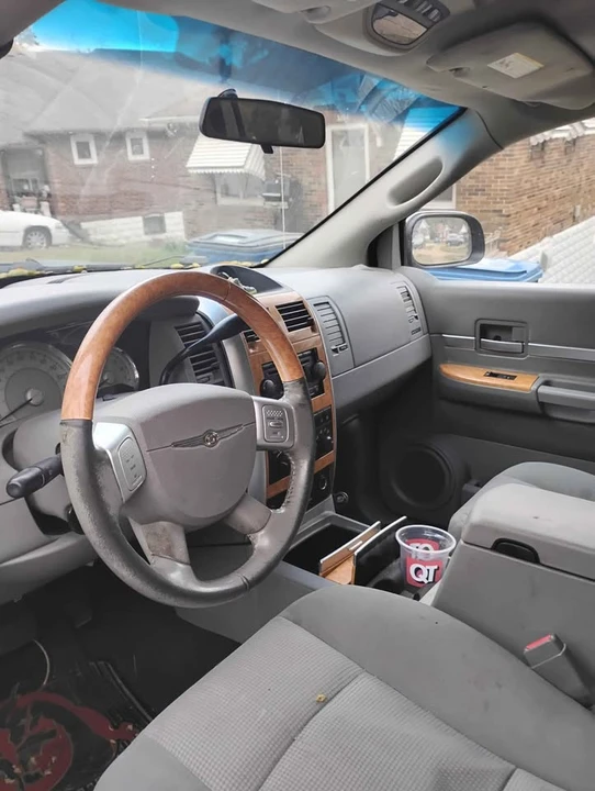 2007 Chrysler Aspen - Image 3 of 5
