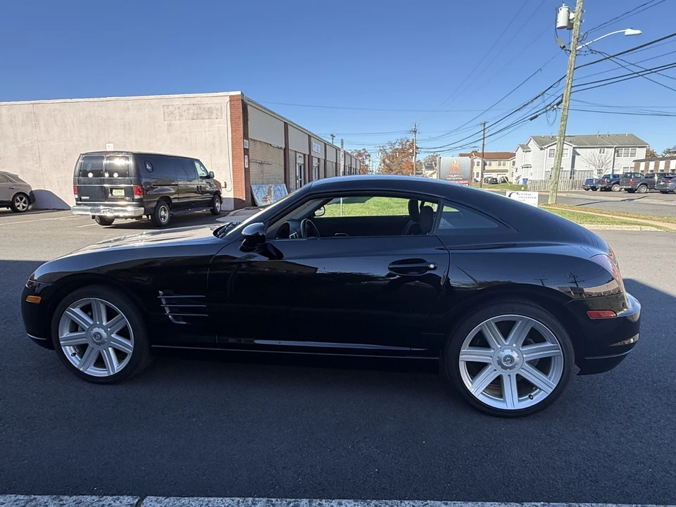 2007 Chrysler Crossfire - Image 4 of 31