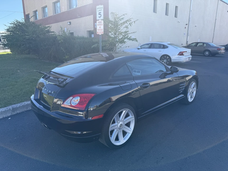 2007 Chrysler Crossfire - Image 9 of 31