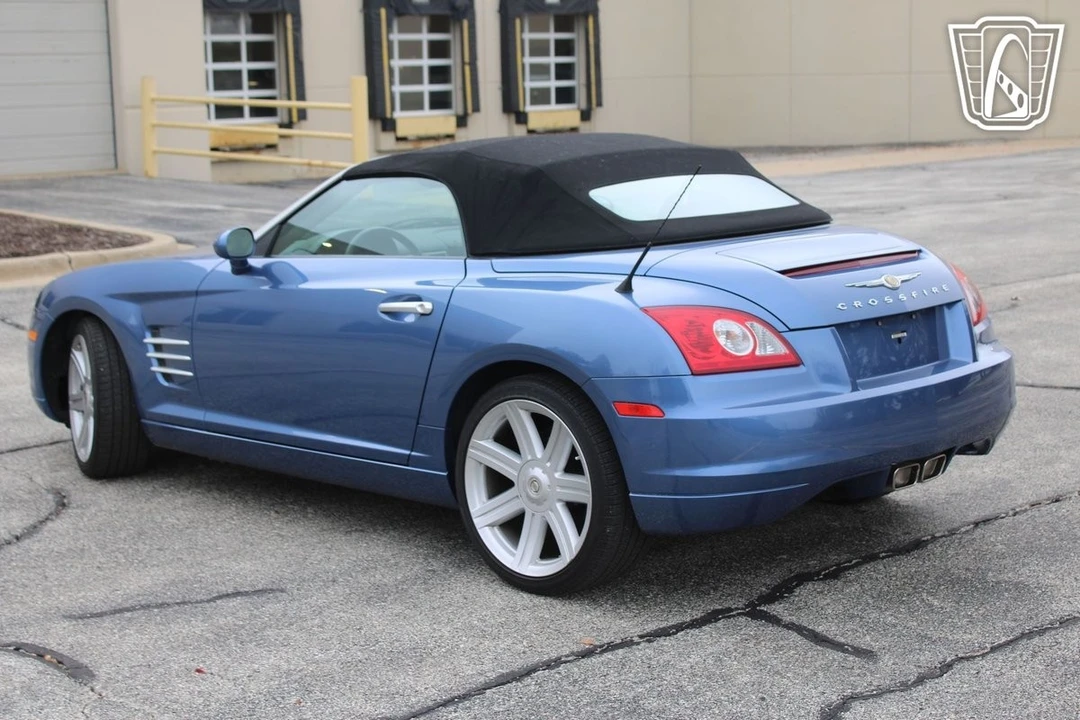 2007 Chrysler Crossfire - Image 9 of 12