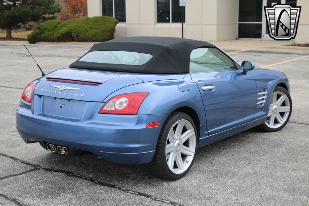 2007 Chrysler Crossfire - Image 11 of 12