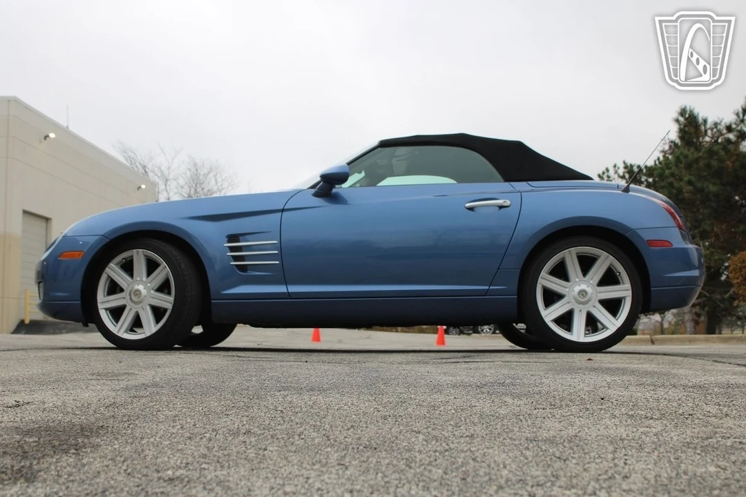 2007 Chrysler Crossfire - Image 9 of 21