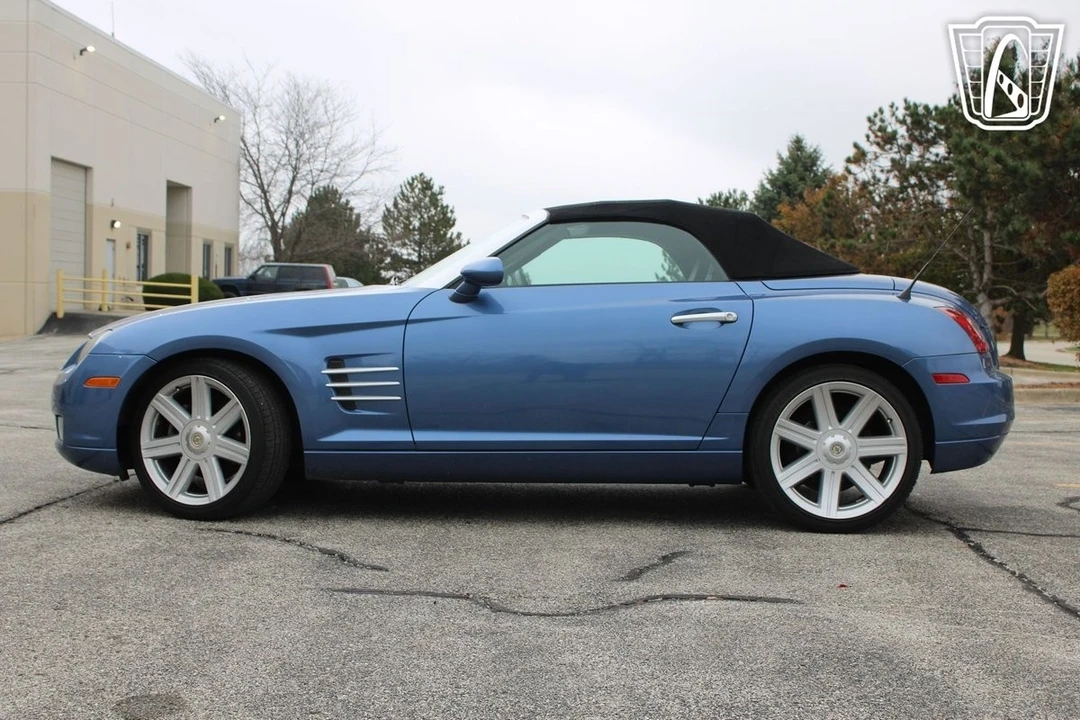 2007 Chrysler Crossfire - Image 8 of 21