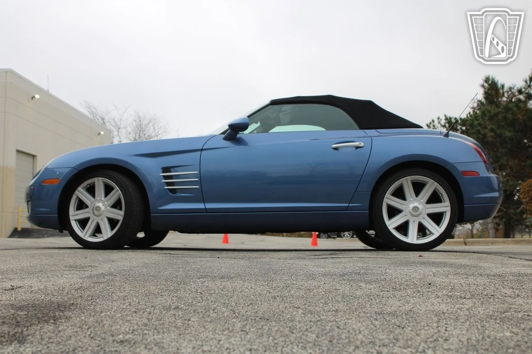 2007 Chrysler Crossfire - Image 8 of 12