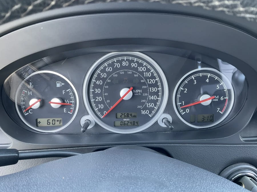 2007 Chrysler Crossfire - Image 9 of 12