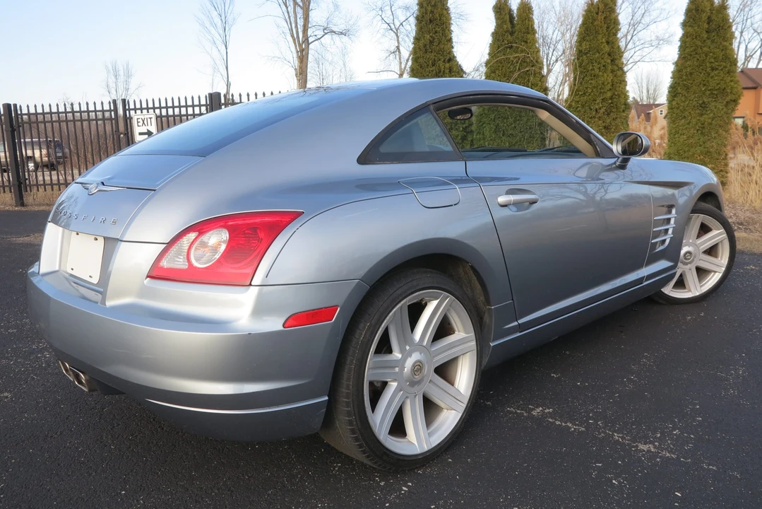 2007 Chrysler Crossfire - Image 6 of 31