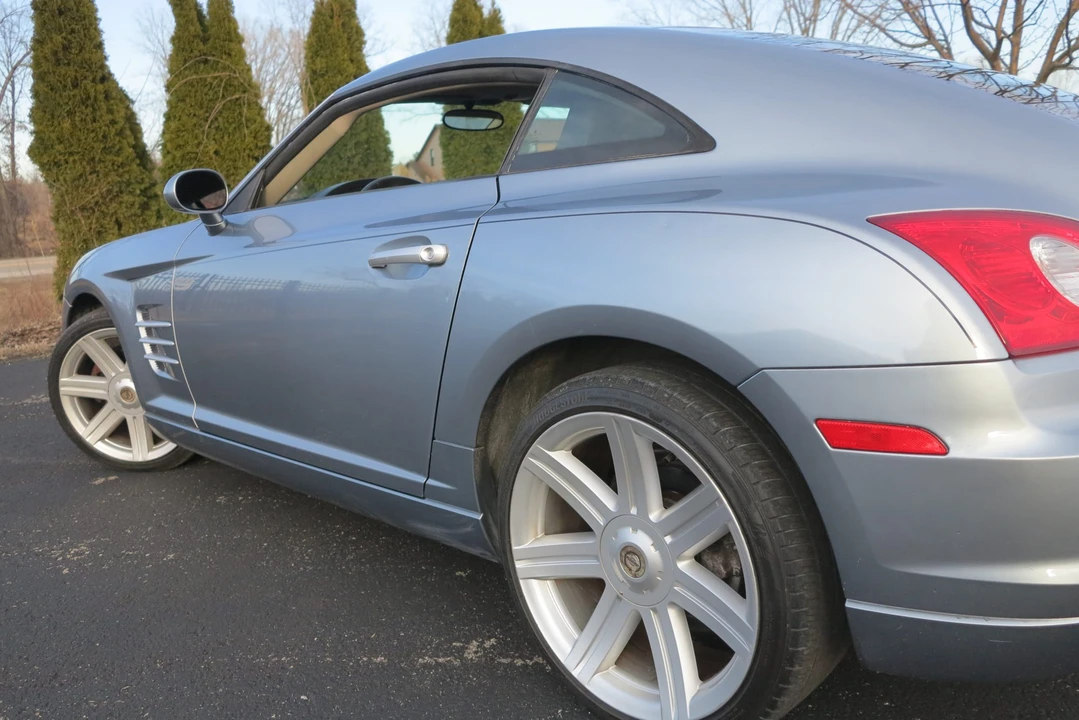 2007 Chrysler Crossfire - Image 16 of 31