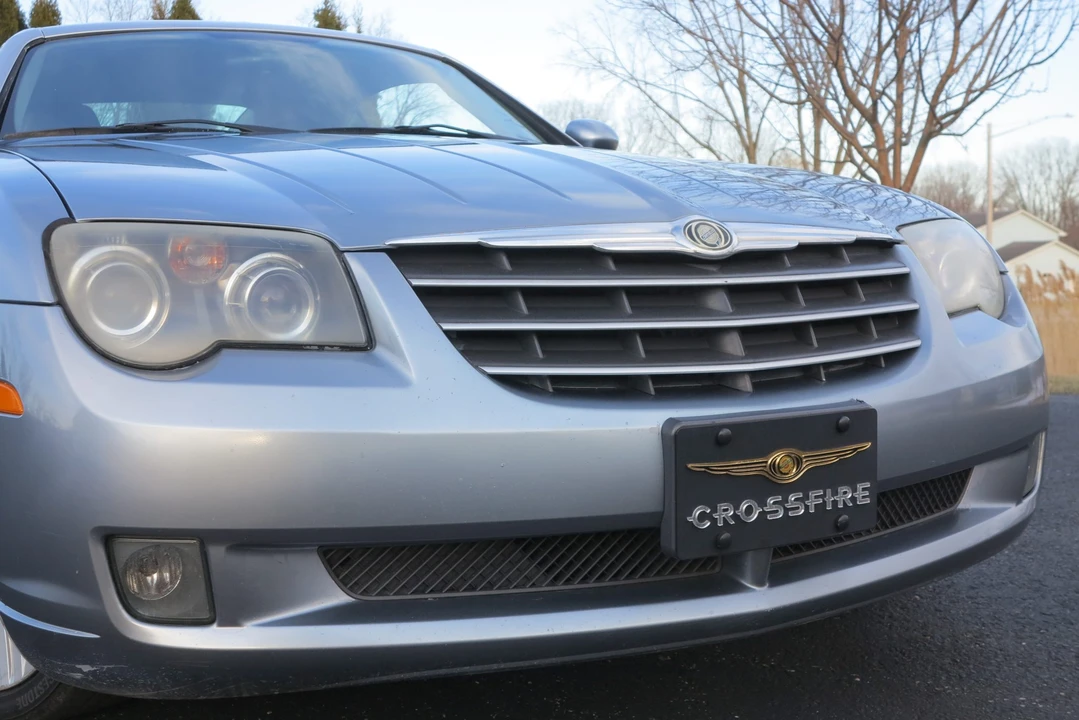 2007 Chrysler Crossfire - Image 25 of 31