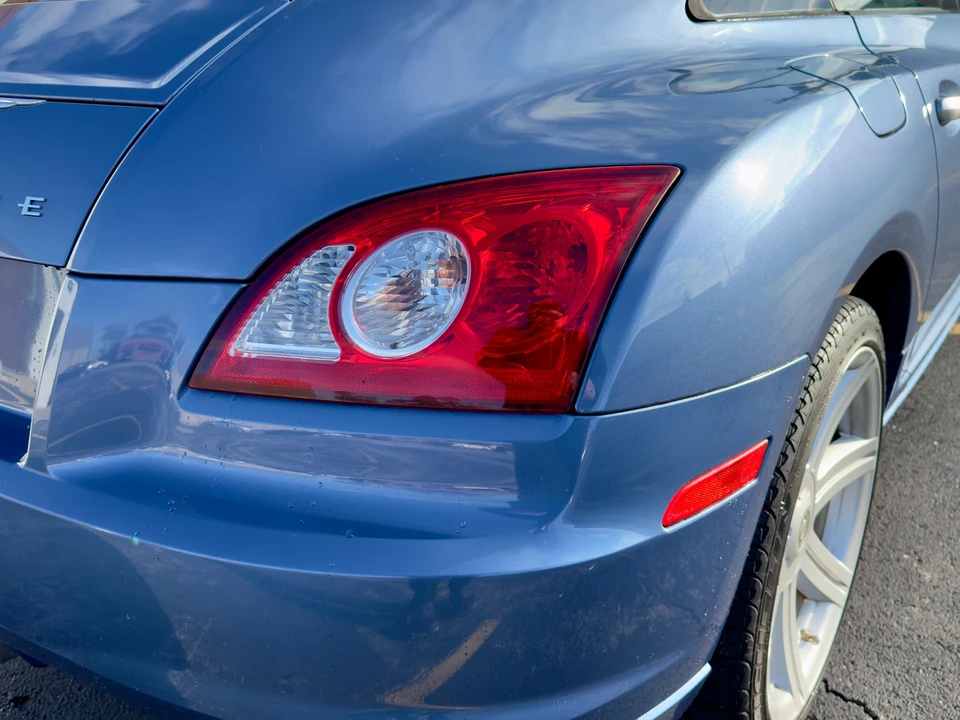 2007 Chrysler Crossfire - Image 26 of 31
