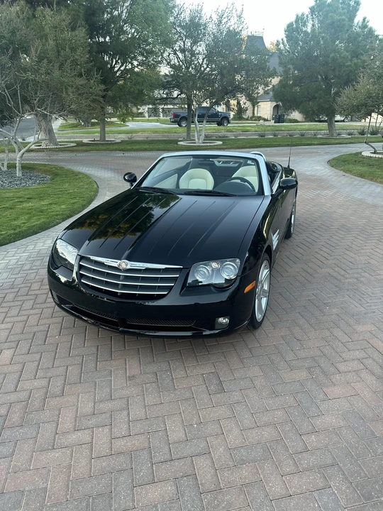 2007 Chrysler Crossfire - Image 4 of 31