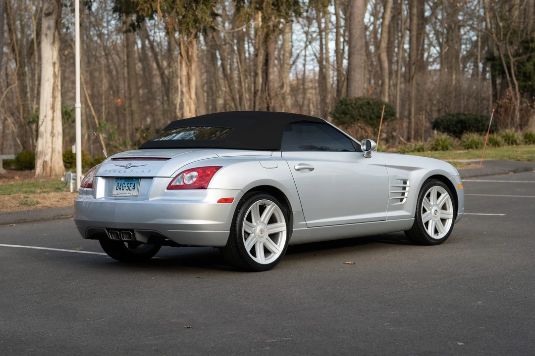 2007 Chrysler Crossfire - Image 7 of 31