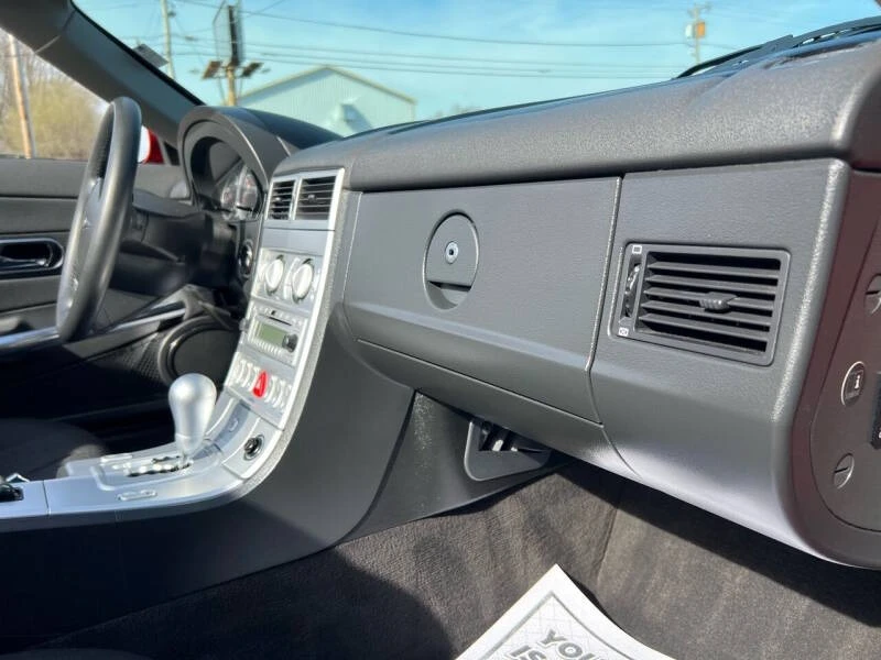 2007 Chrysler Crossfire - Image 5 of 31