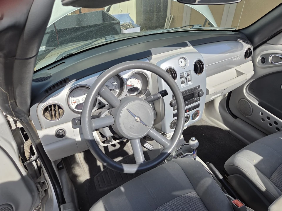 2007 Chrysler PT Cruiser - Image 9 of 11