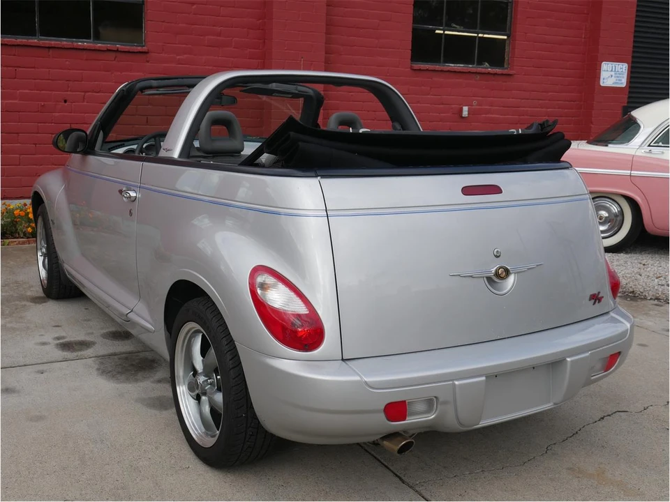 2007 Chrysler PT Cruiser - Image 10 of 31