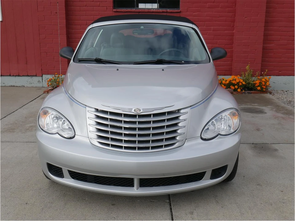 2007 Chrysler PT Cruiser - Image 3 of 31