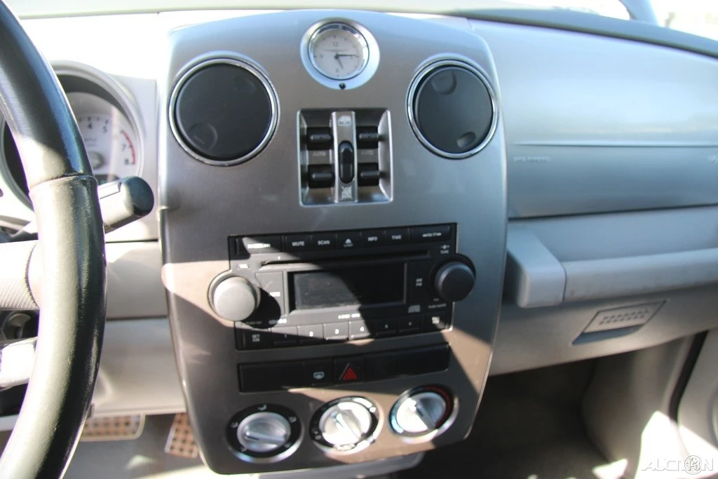 2007 Chrysler PT Cruiser - Image 17 of 21