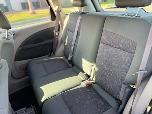 2007 Chrysler PT Cruiser - Image 15 of 21