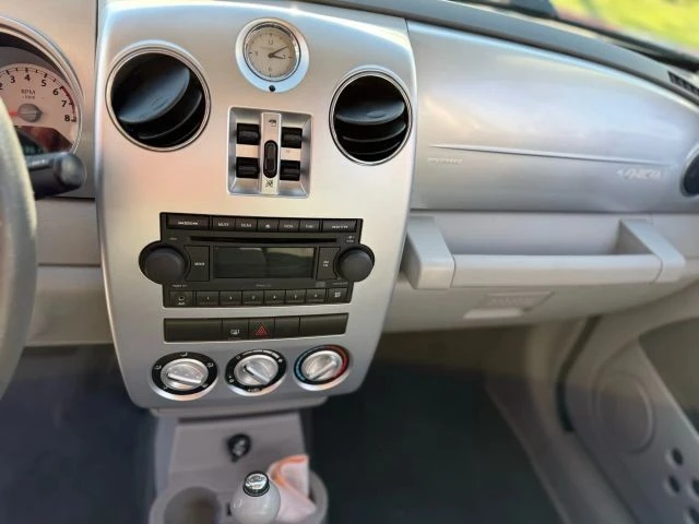 2007 Chrysler PT Cruiser - Image 14 of 21