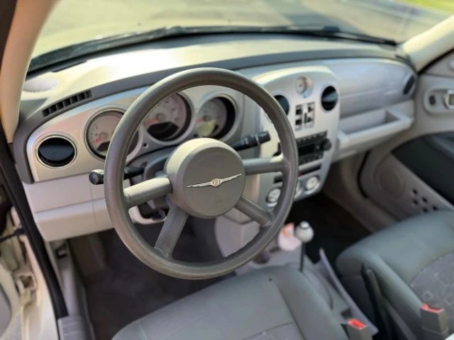 2007 Chrysler PT Cruiser - Image 12 of 21