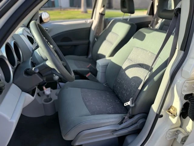 2007 Chrysler PT Cruiser - Image 10 of 21