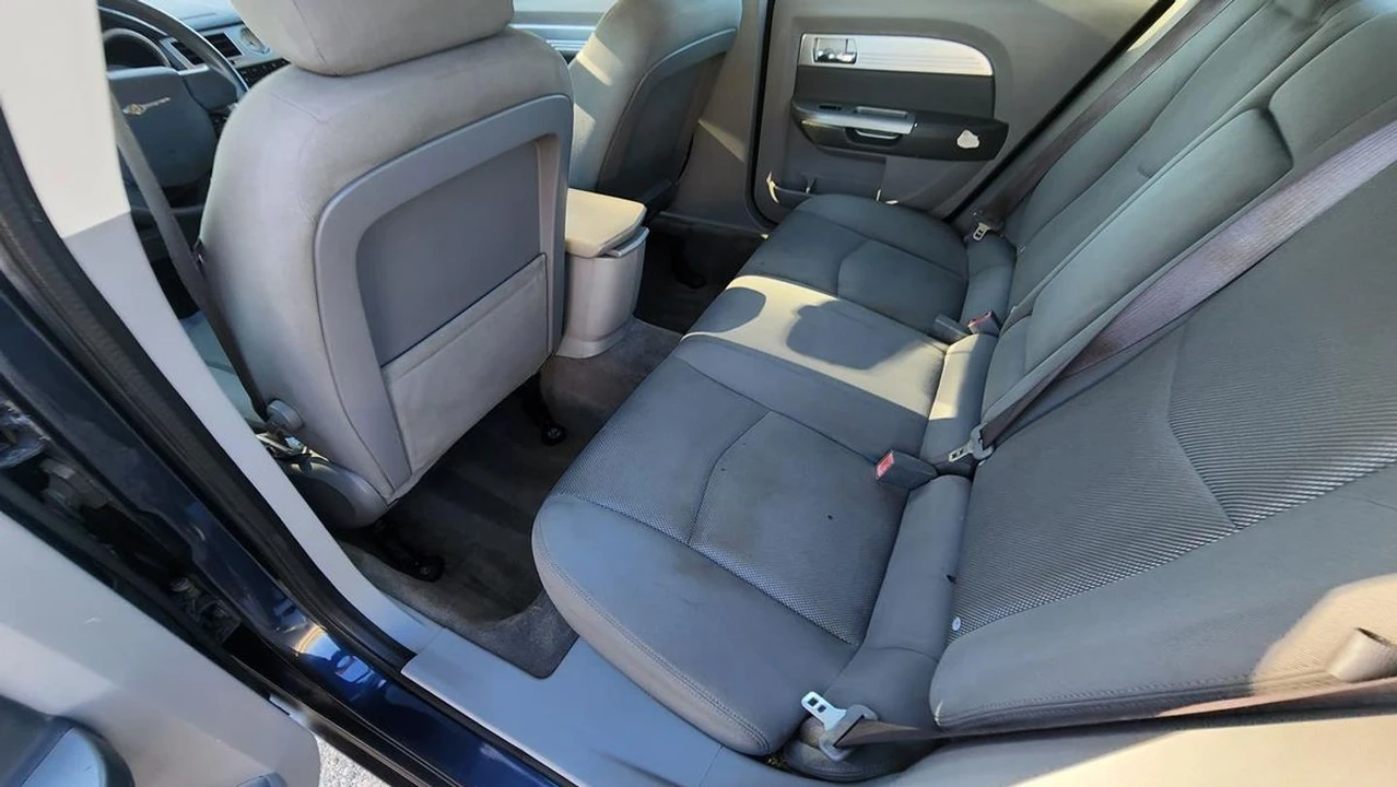 2007 Chrysler Sebring - Image 16 of 21