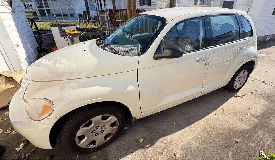 2007 Chrysler PT Cruiser - Image 2 of 7