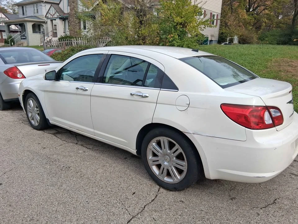 2007 Chrysler Sebring - Image 7 of 12
