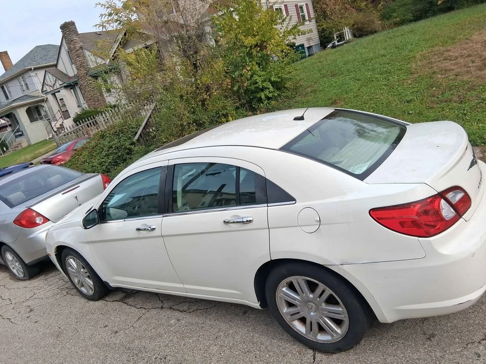 2007 Chrysler Sebring - Image 9 of 12