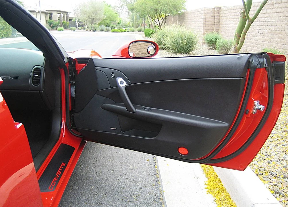 2007 Chevrolet Corvette C6 - Image 18 of 23