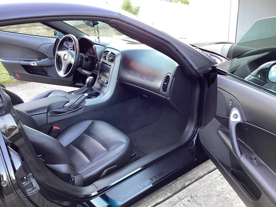 2007 Chevrolet Corvette C6 - Image 6 of 19