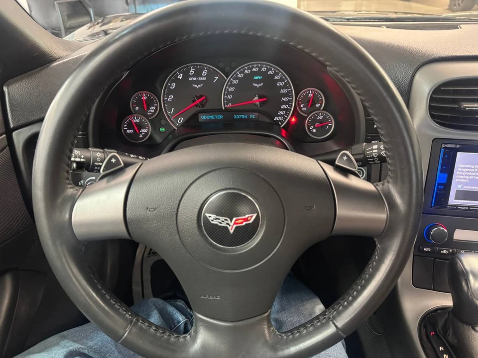 2007 Chevrolet Corvette C6 - Image 13 of 19