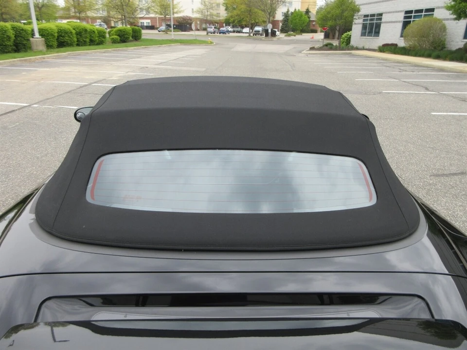 2007 Chrysler Crossfire - Image 22 of 24