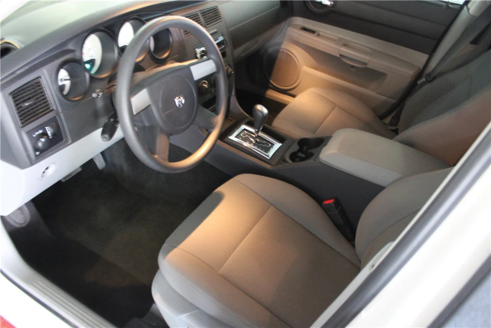 2007 Dodge Charger 6th Gen - Image 4 of 5