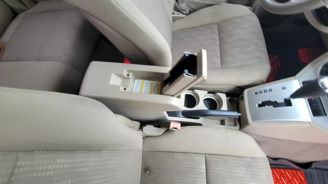 2007 Dodge Caliber - Image 10 of 11