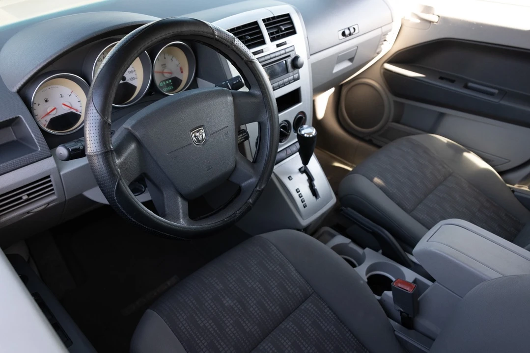 2007 Dodge Caliber - Image 4 of 12