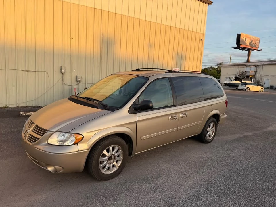 2007 Dodge Caravan - Image 3 of 15