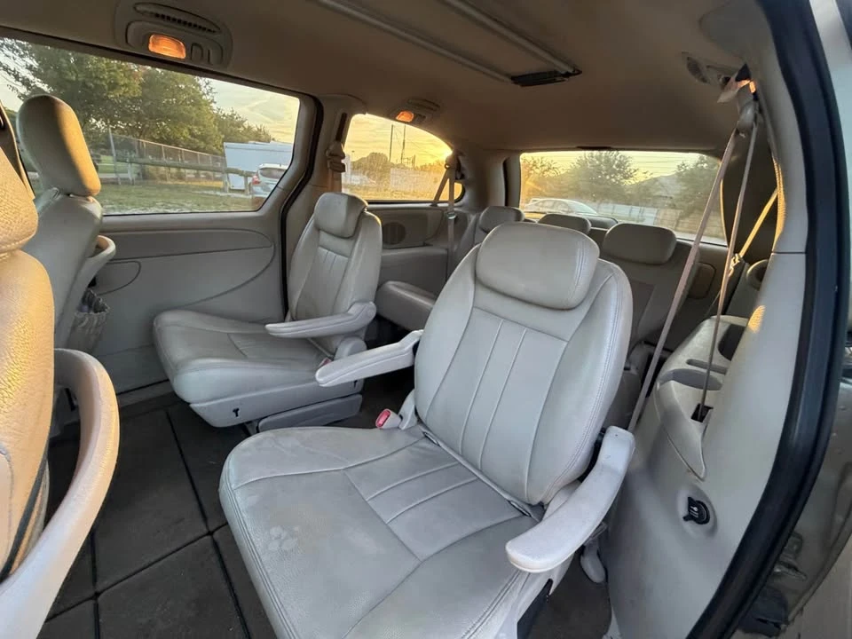 2007 Dodge Caravan - Image 13 of 15