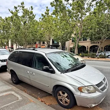 2007 Dodge Caravan SXT Minivan 4D