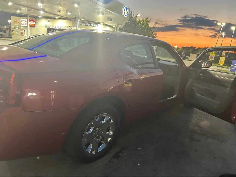 2007 Dodge Charger 6th Gen - Image 3 of 6