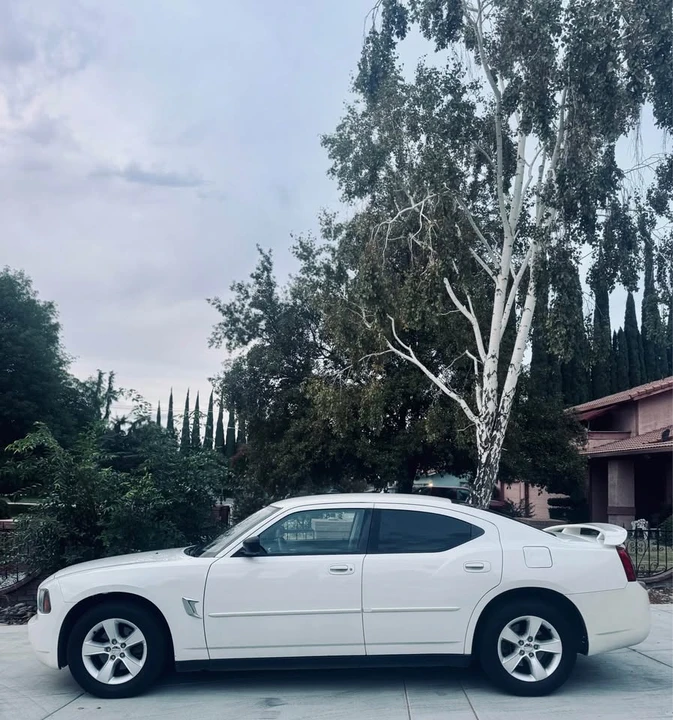 2007 Dodge Charger 6th Gen - Image 3 of 18