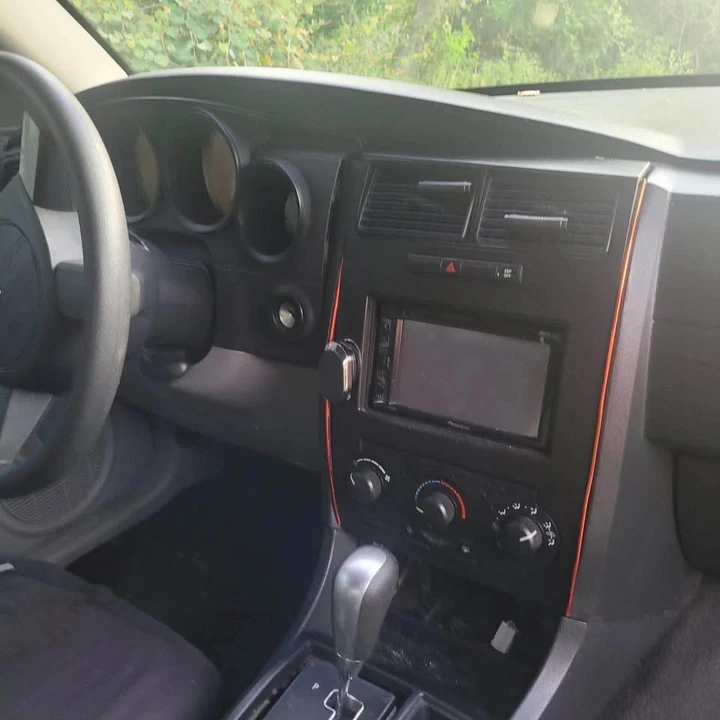 2007 Dodge Charger 6th Gen - Image 7 of 9