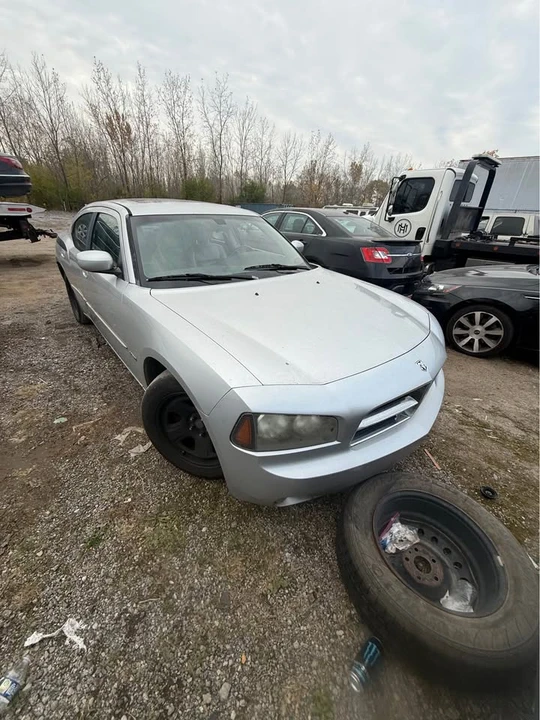 2007 Dodge Charger 6th Gen - Image 4 of 7