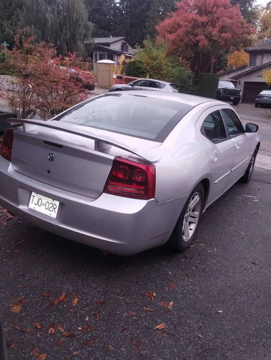 2007 Dodge Charger 6th Gen - Image 3 of 8