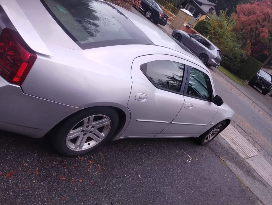 2007 Dodge Charger 6th Gen - Image 2 of 8