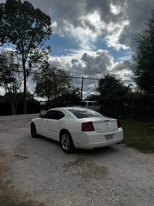 2007 Dodge Charger 6th Gen - Image 5 of 5