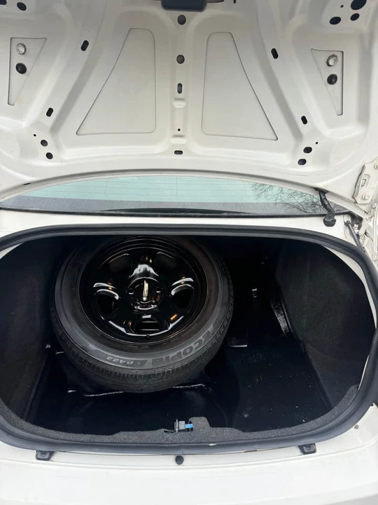 2007 Dodge Charger 6th Gen - Image 12 of 19