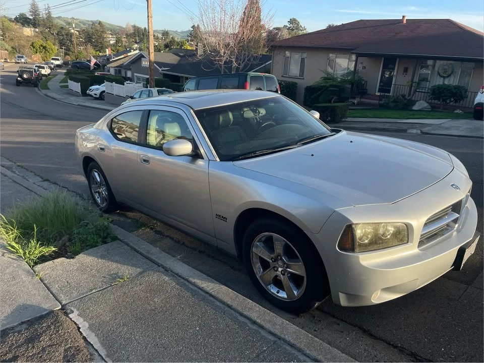 2007 Dodge Charger 6th Gen - Image 3 of 9